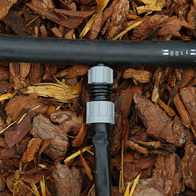 Łącznik prosty do taśmy kroplującej 16 mm z wpinką na wąż zasilający